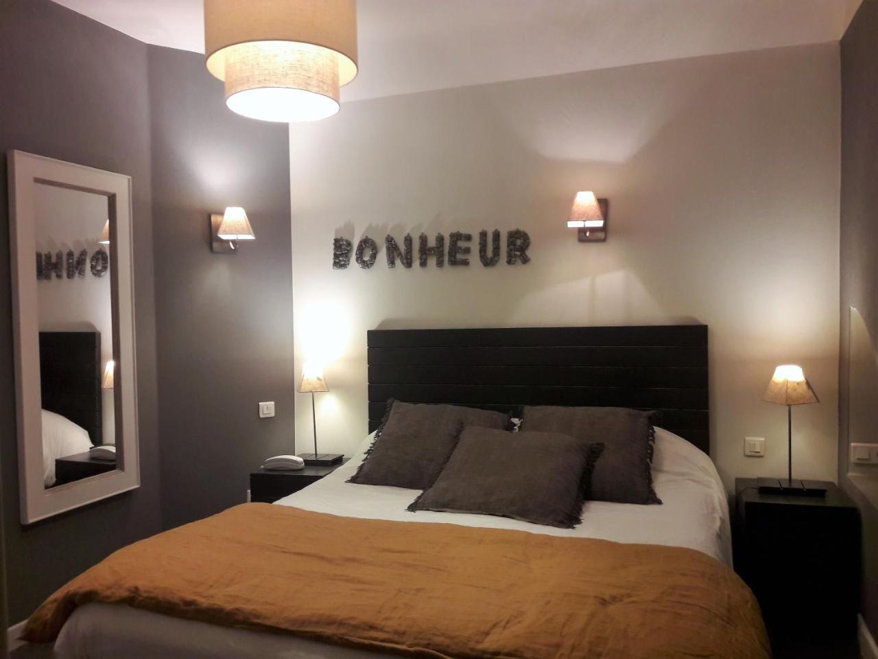 Logishotels Le Relais Du Quercy Meyssac Kültér fotó